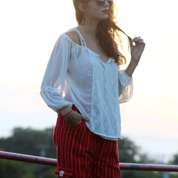 (Medium) White and Black stripes 0250