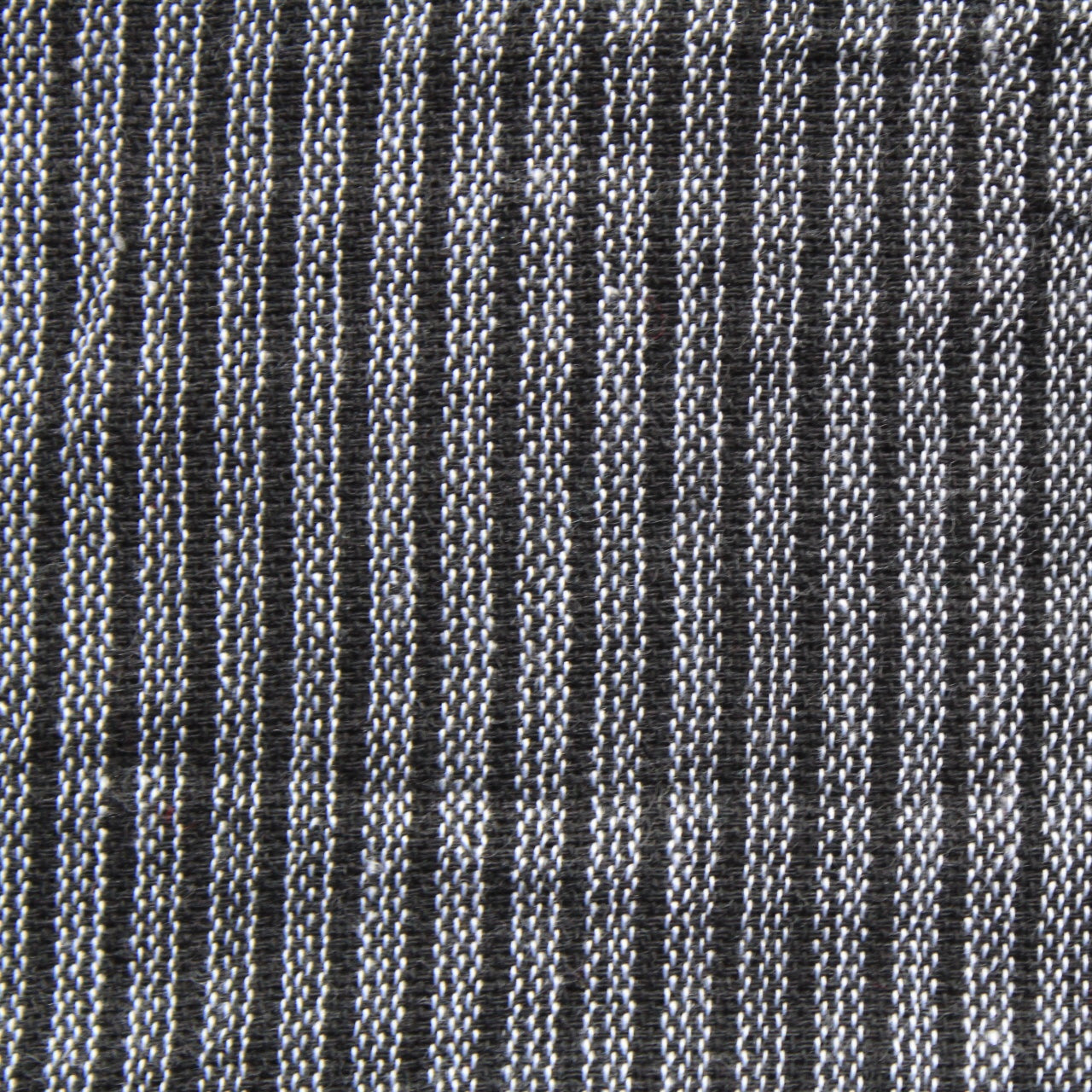(Medium) Black and Grey with White 0249