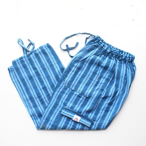 (Small) Blue with Lighter Blue 0242